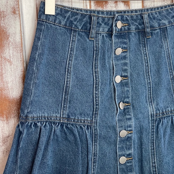 NWOT New Blue Button Fly Denim Ruffle Mini Skirt Size 28 High Waist - Picture 5 of 8